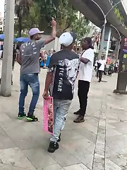 Una pelea violenta en la calle